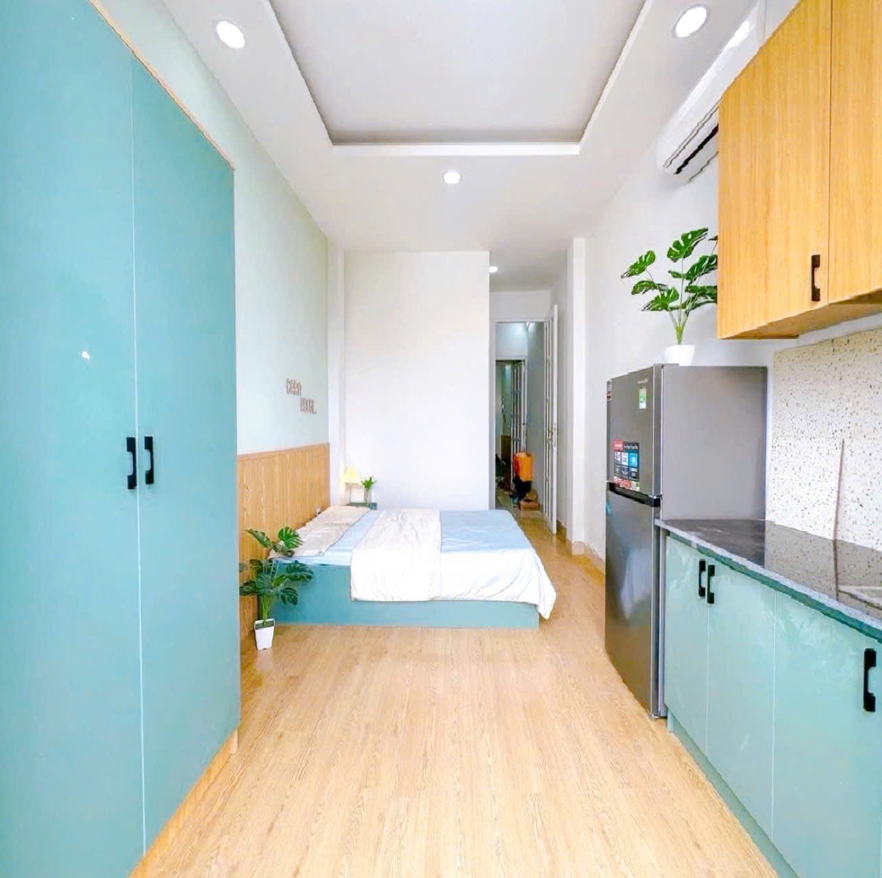 Bán nhà QUẬN 3, hẻm 4 ô tô chạy Lê Văn Sỹ, Diện tích vuông vức, Giá 12.9 tỷ - Ảnh chính